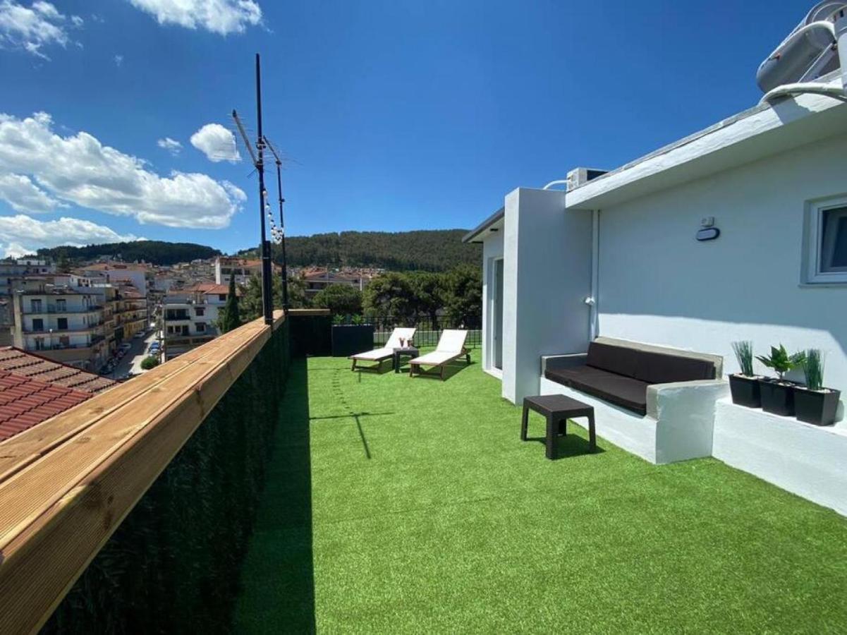 Rooftop Apartment With Garden In Ioannina Exterior photo