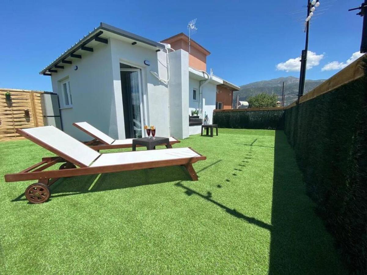 Rooftop Apartment With Garden In Ioannina Exterior photo